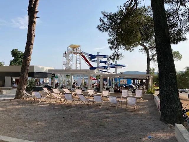 דירות ביוגראד נה מורו Calypso קרואטיה